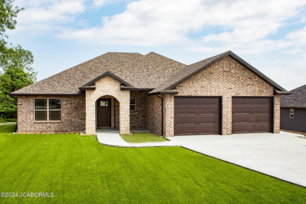 200 ROSEWOOD COURT, HOLTS SUMMIT, MO 65043 - Image 1