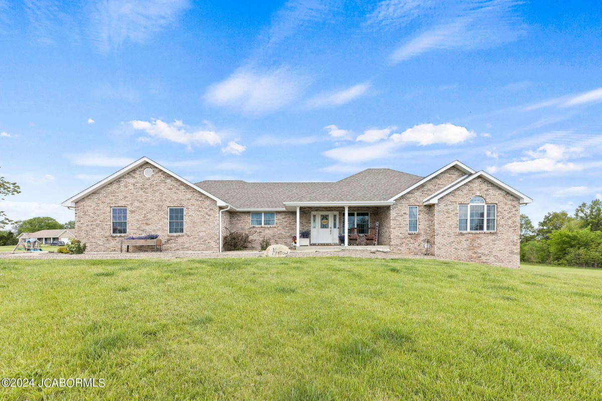 37500 CLIFTY SPRING SPUR, RUSSELLVILLE, MO 65074, photo 1 of 39